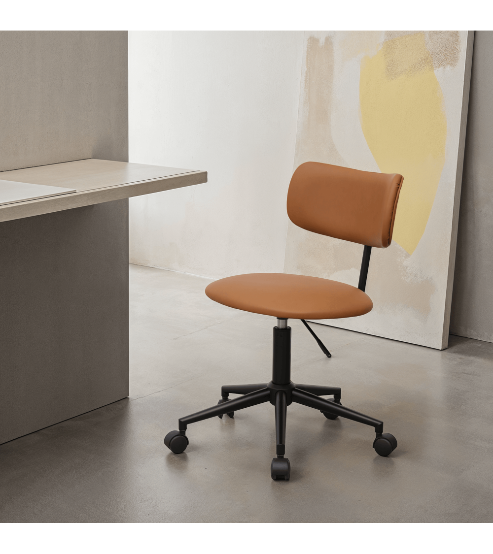 FURNHOUSE - Roxy stóll - Koníak -  Sérpöntun (5-6 vikur)